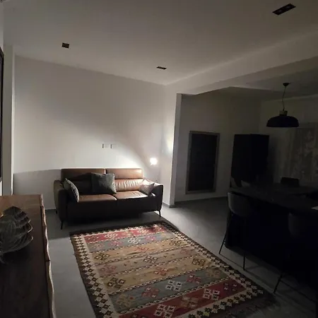 Casa Al Centro קוריליאנו קלאברו